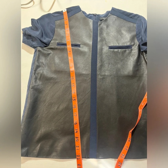 RAOUL Navy blue silk and leather panel top size XS. - Picture 12 of 12